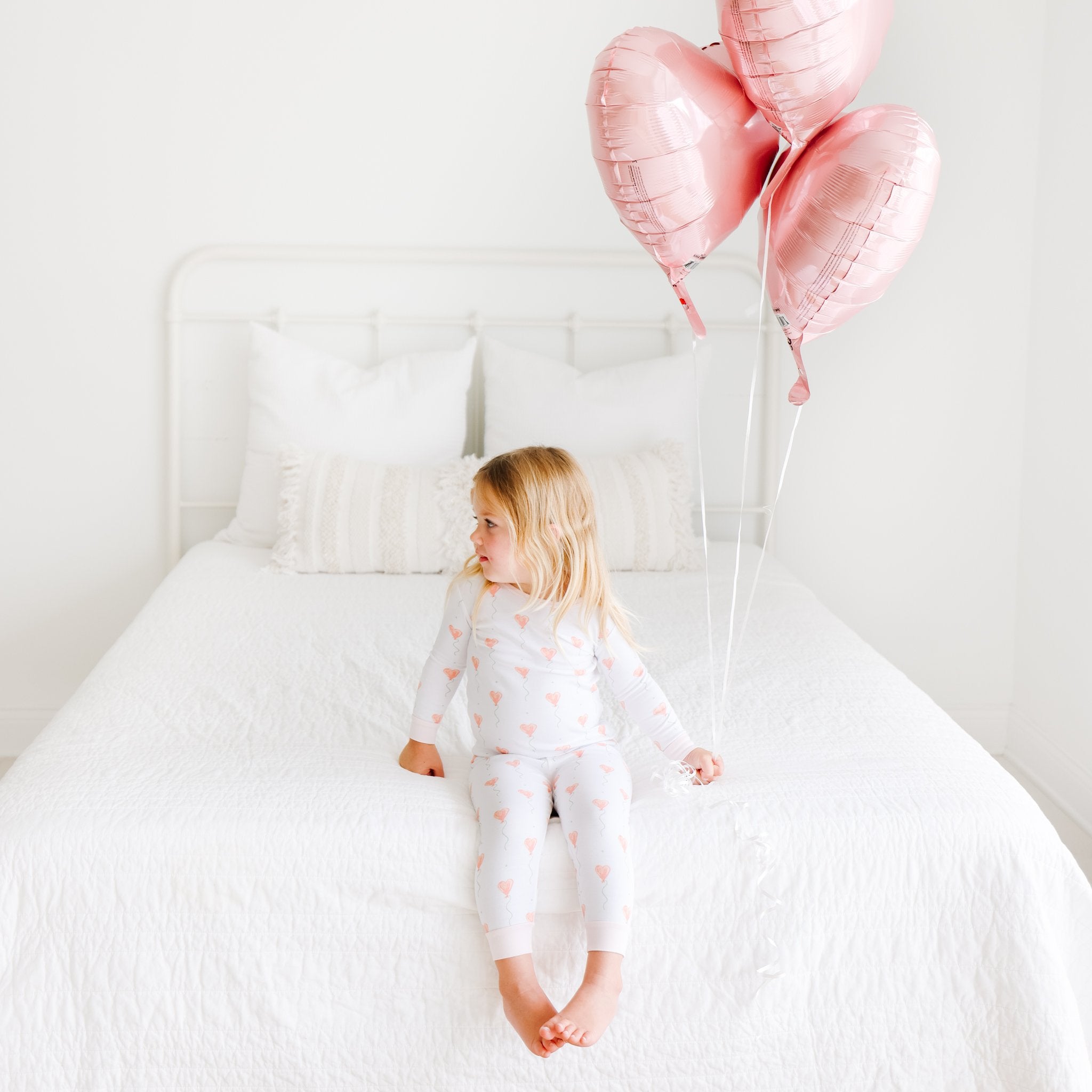 Pineapple Sunshine White Heart Balloon Pajama Set