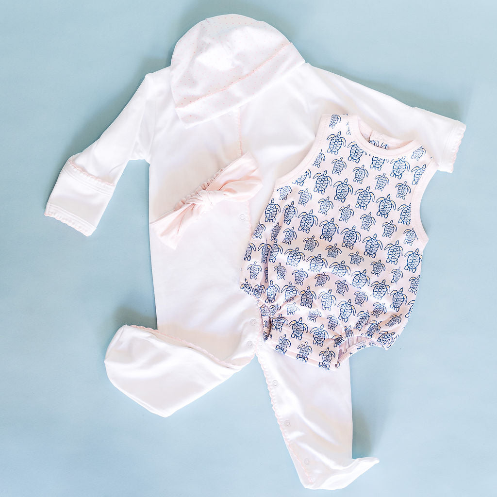 Bubble with Pink Sea Turtle Print