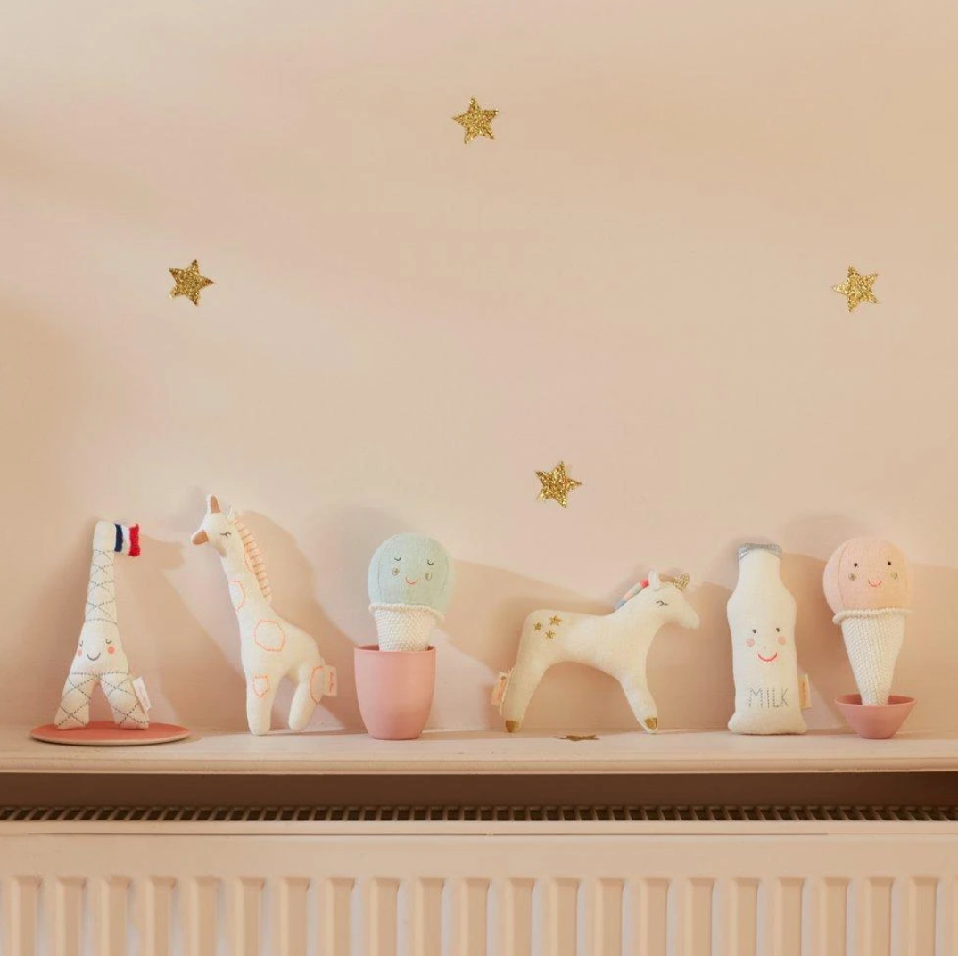 meri meri giraffe baby rattle