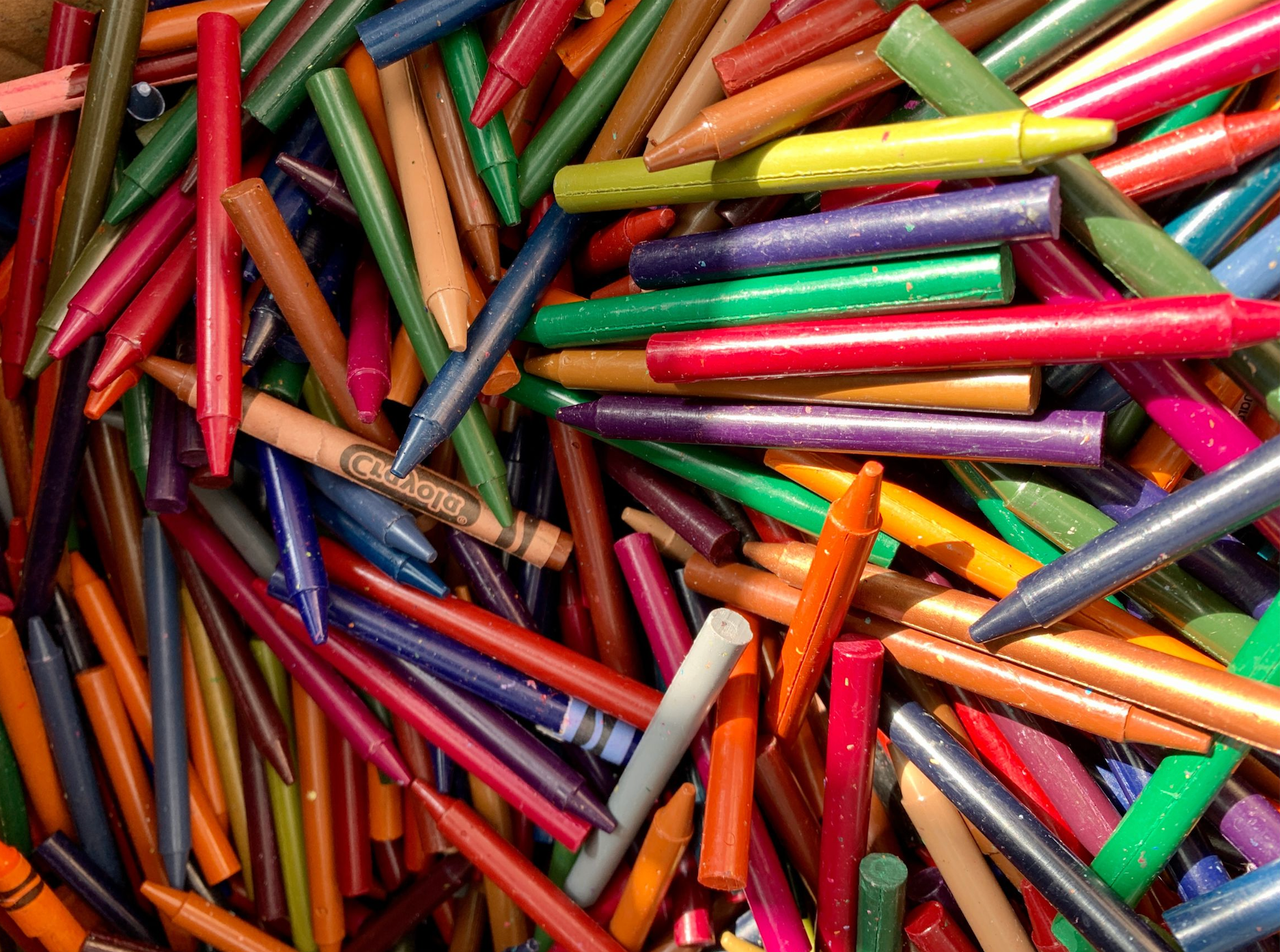 Multi-Color Rainbow Crayon Set 6 colors 25/Box