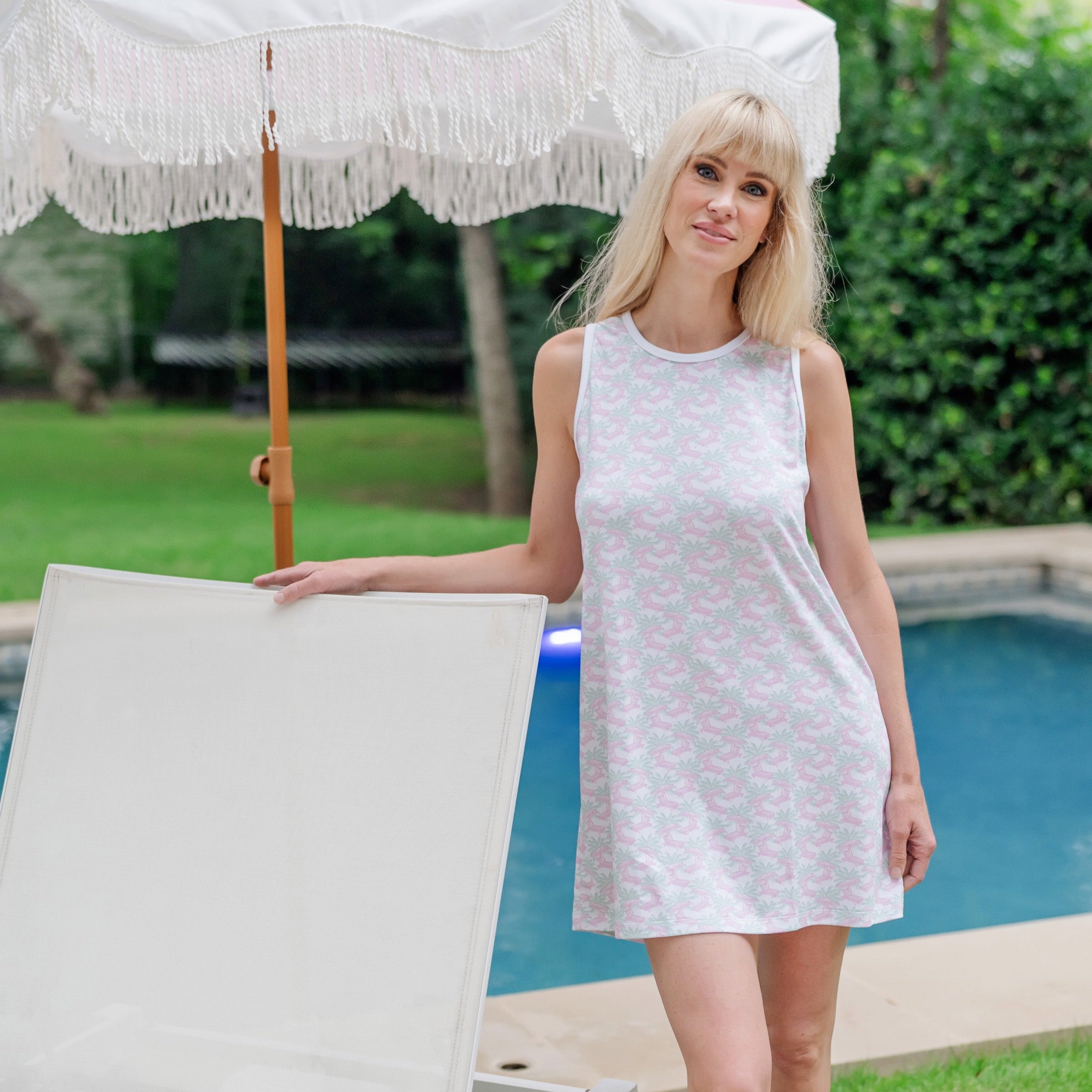 Katie Women's Nightgown Poolside Palms