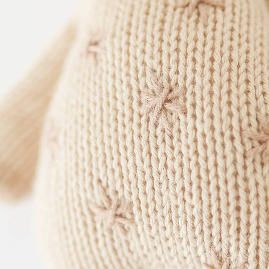 Cuddle + Kind Baby Giraffe- Little Birdies