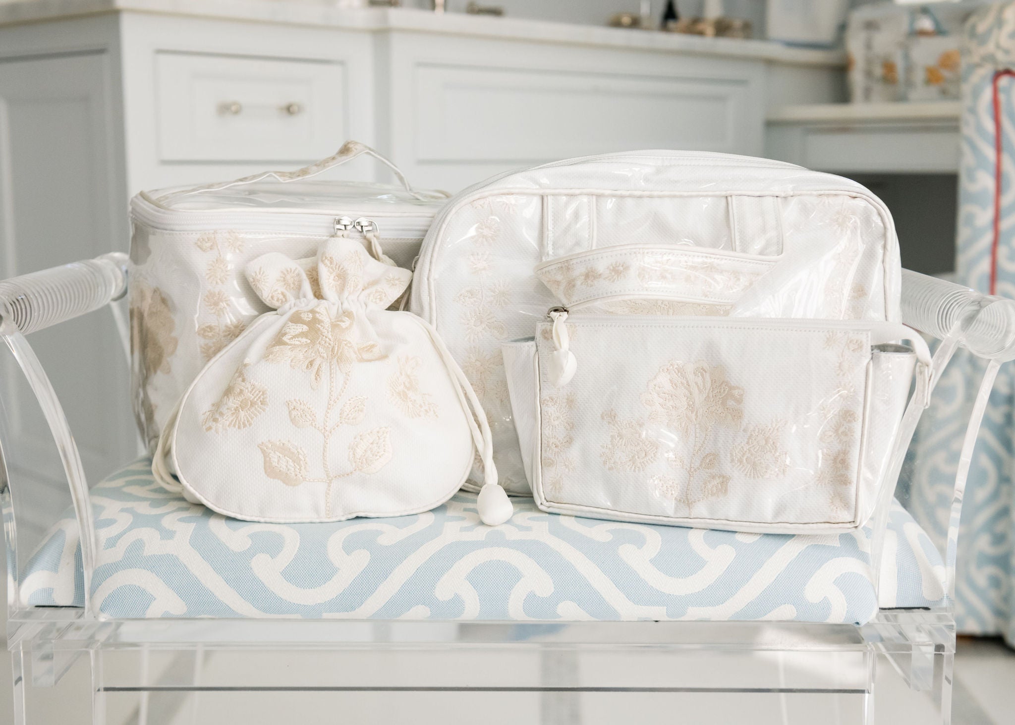 PEONY SMALL MAKE-UP BAG