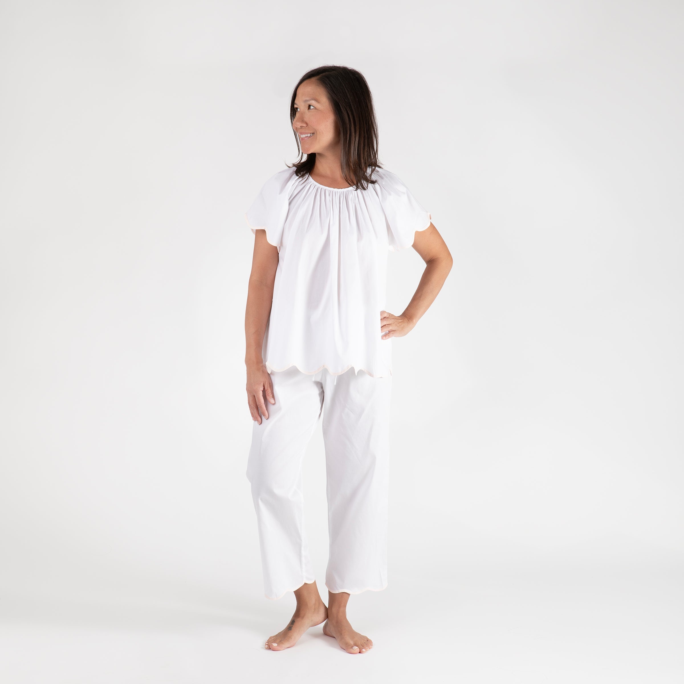 SCALLOPED TAPE TRIM COTTON SHORT SLEEVE PAJAMAS