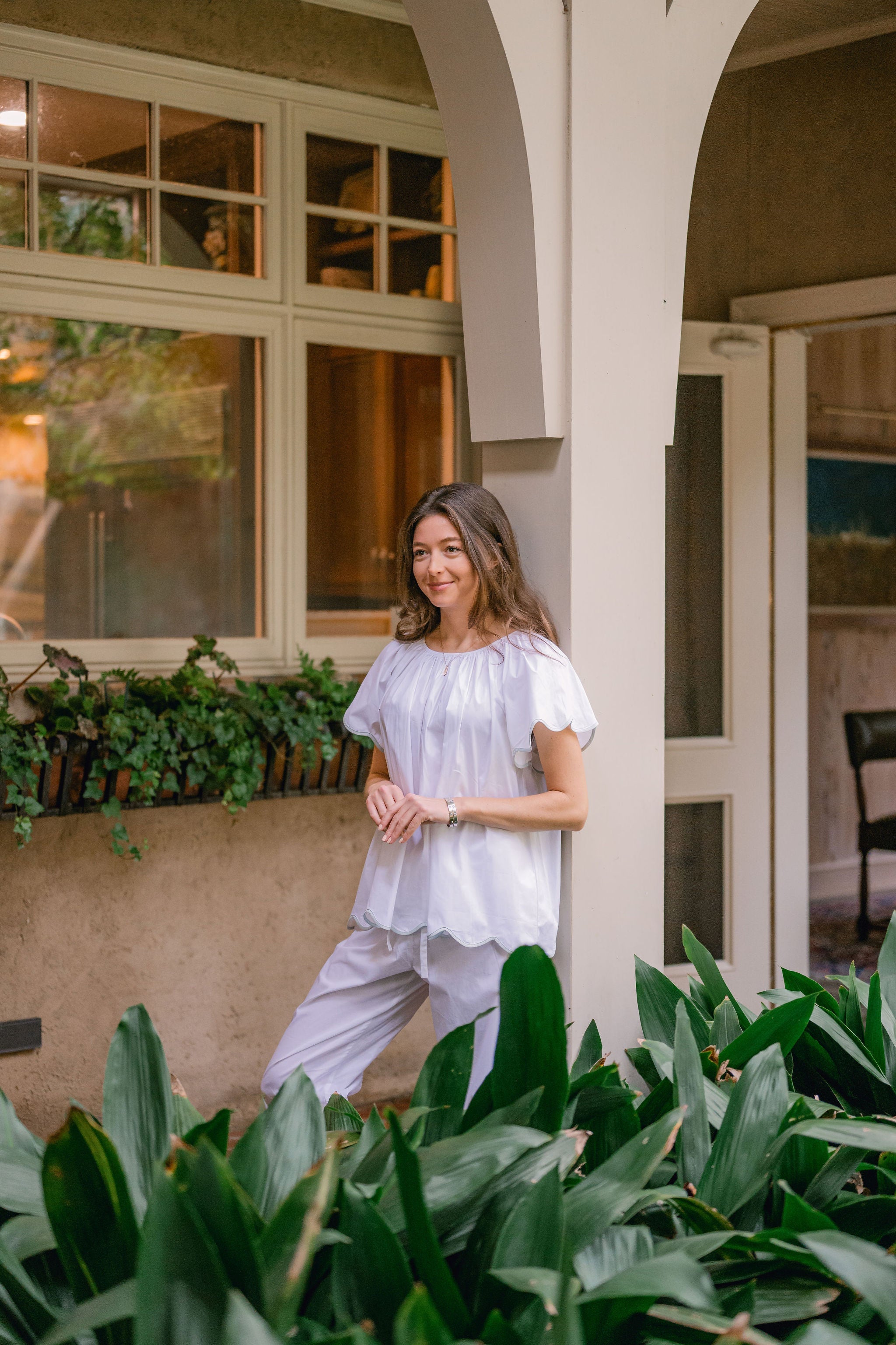 SCALLOPED TAPE TRIM COTTON SHORT SLEEVE PAJAMAS