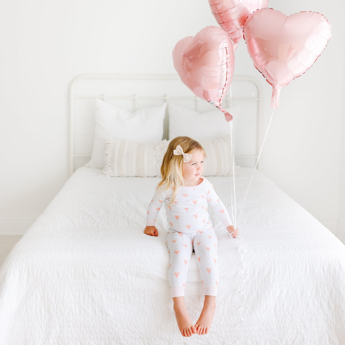 Pineapple Sunshine White Heart Balloon Pajama Set