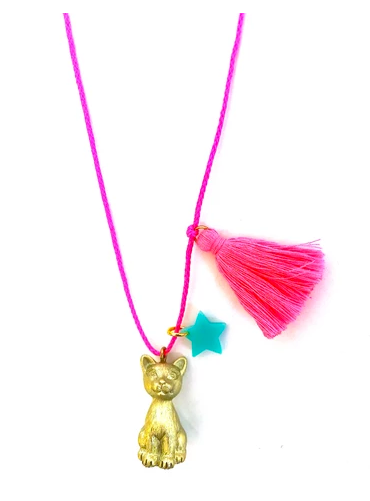 gunner and lux sawyer the cat necklace teen vogue