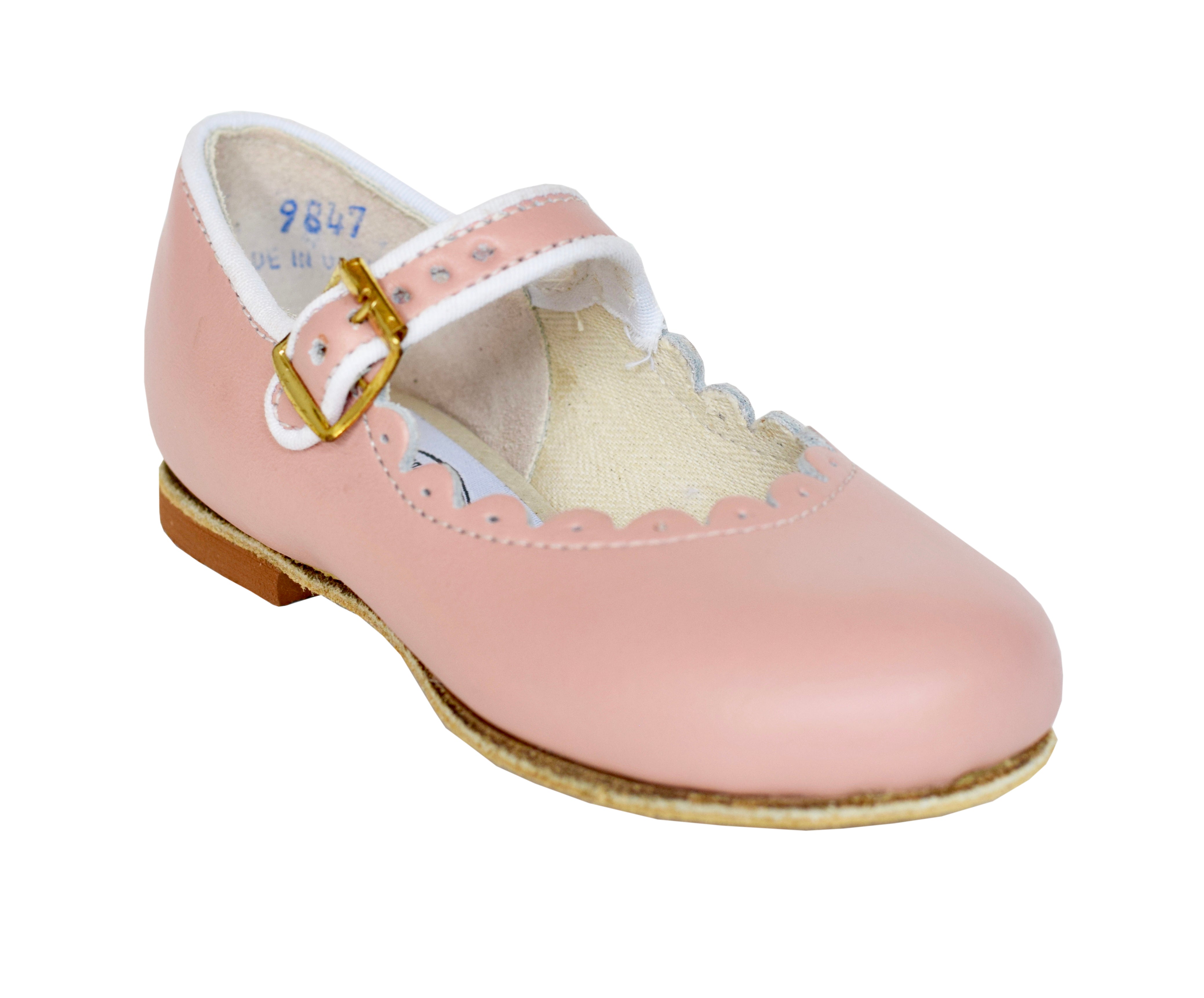 Scalloped Mary Jane in Blush Pink