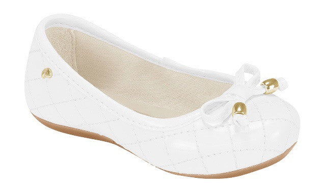 Pampili white quilted ballet shoe with bow